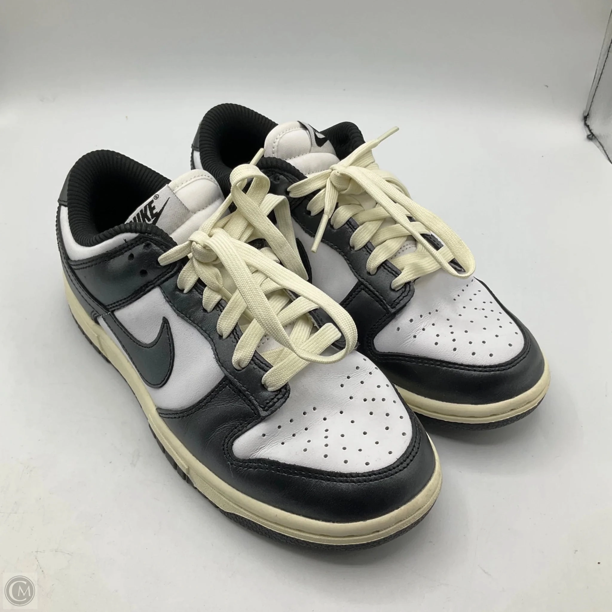 Shoes Sneakers By Nike In Black & White, Size: 6 Asics Gel Contend 4 Running Shoes