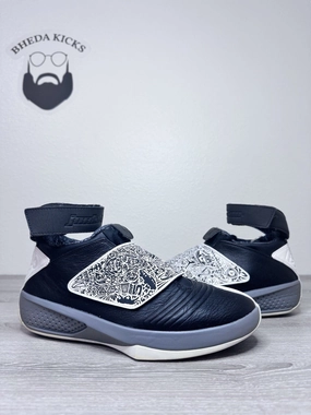 Size 10.5 - Nike Air Jordan 20 Retro Playoffs  310455-003 Preowned Og Asics Gel Venture 8 Running Shoes