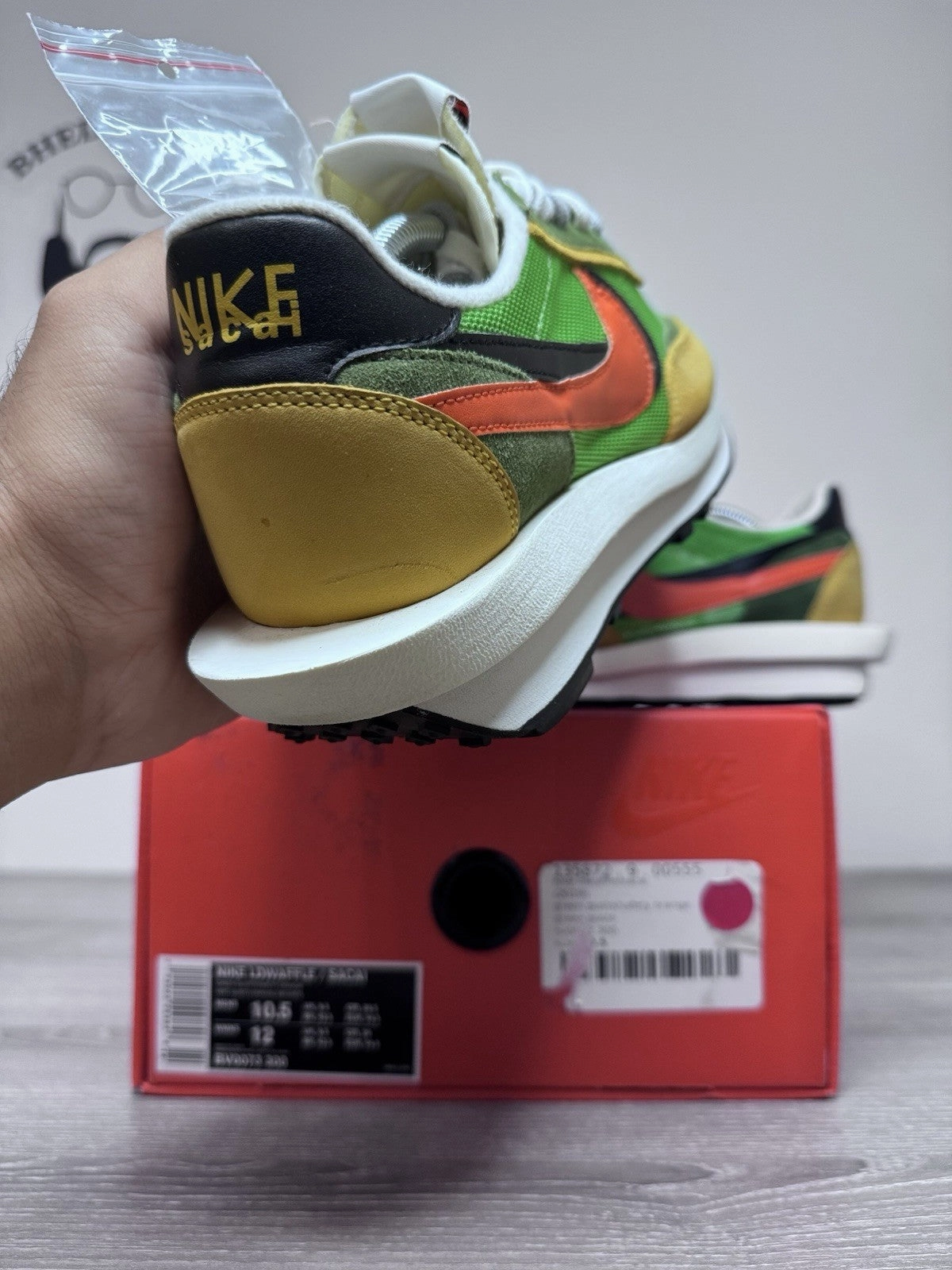 Asics High Jump Shoes Size 10.5 - Nike Sacai LDWaffle Green Gusto BV0073-300 Preowned Authentic