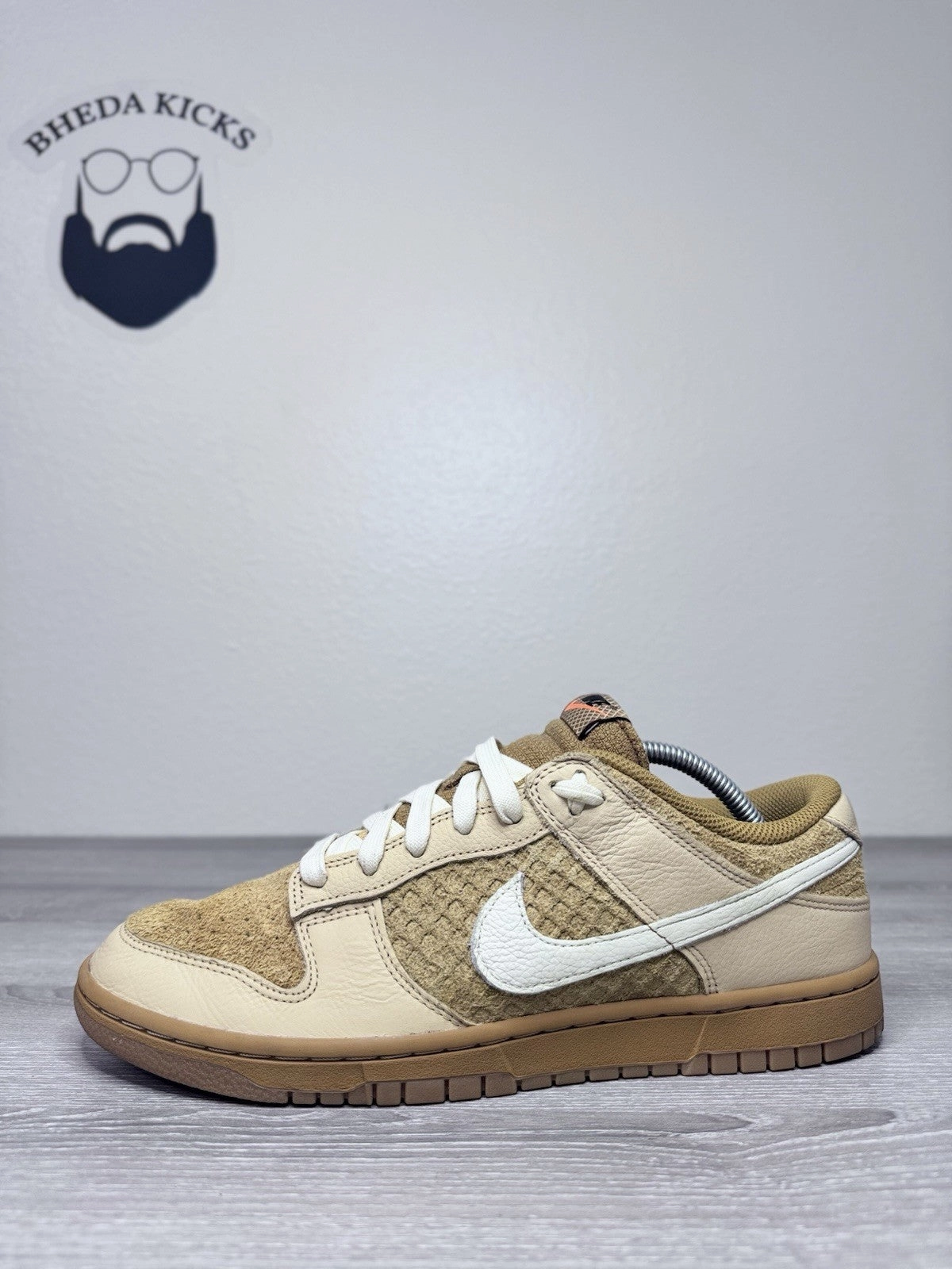 Size 11.5 - Nike Dunk Low Waffle FZ4041-744 Preowned Authentic Asics Gel-nimbus 25 Platinum Running Shoes