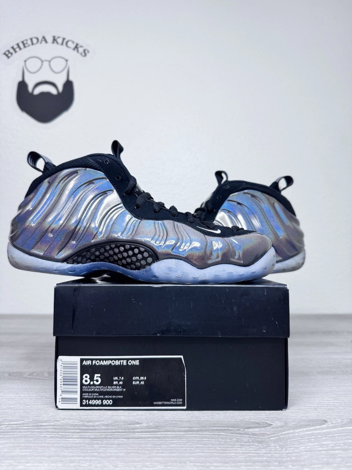 Size 8.5 - Nike Air Foamposite One Hologram 314996-900 Preowned Authentic Choosing Asics Running Shoes