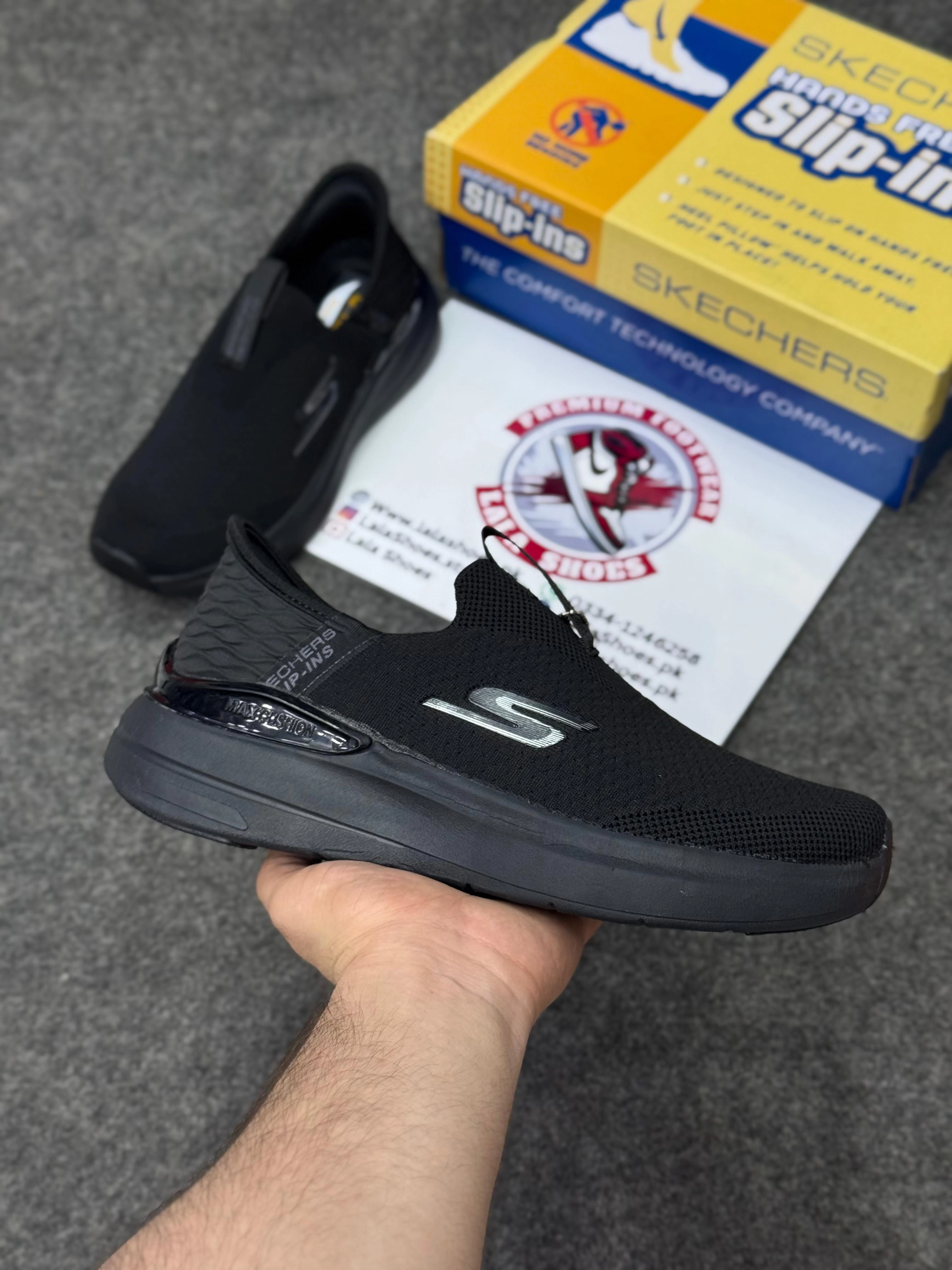 Skechers Slip-ins: Max Cushioning Hyper Burst Full Black 78965, Air-Cooled Memory Foam Gymnastics Road Running Shoes