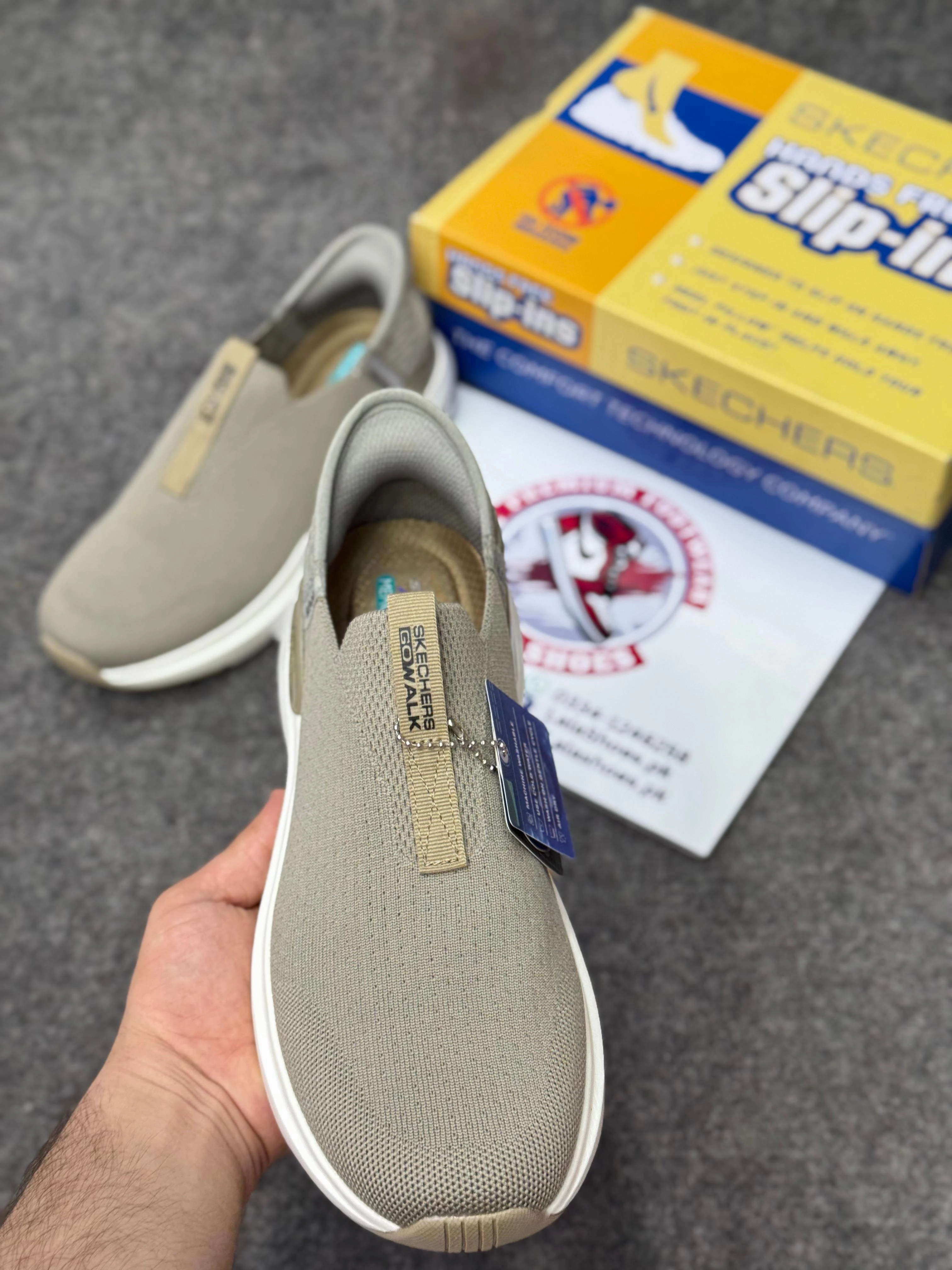 Skechers Slip-ins: Max Cushioning Hyper Burst Khaki white, Air-Cooled Memory Foam Running Shoes Overpronators