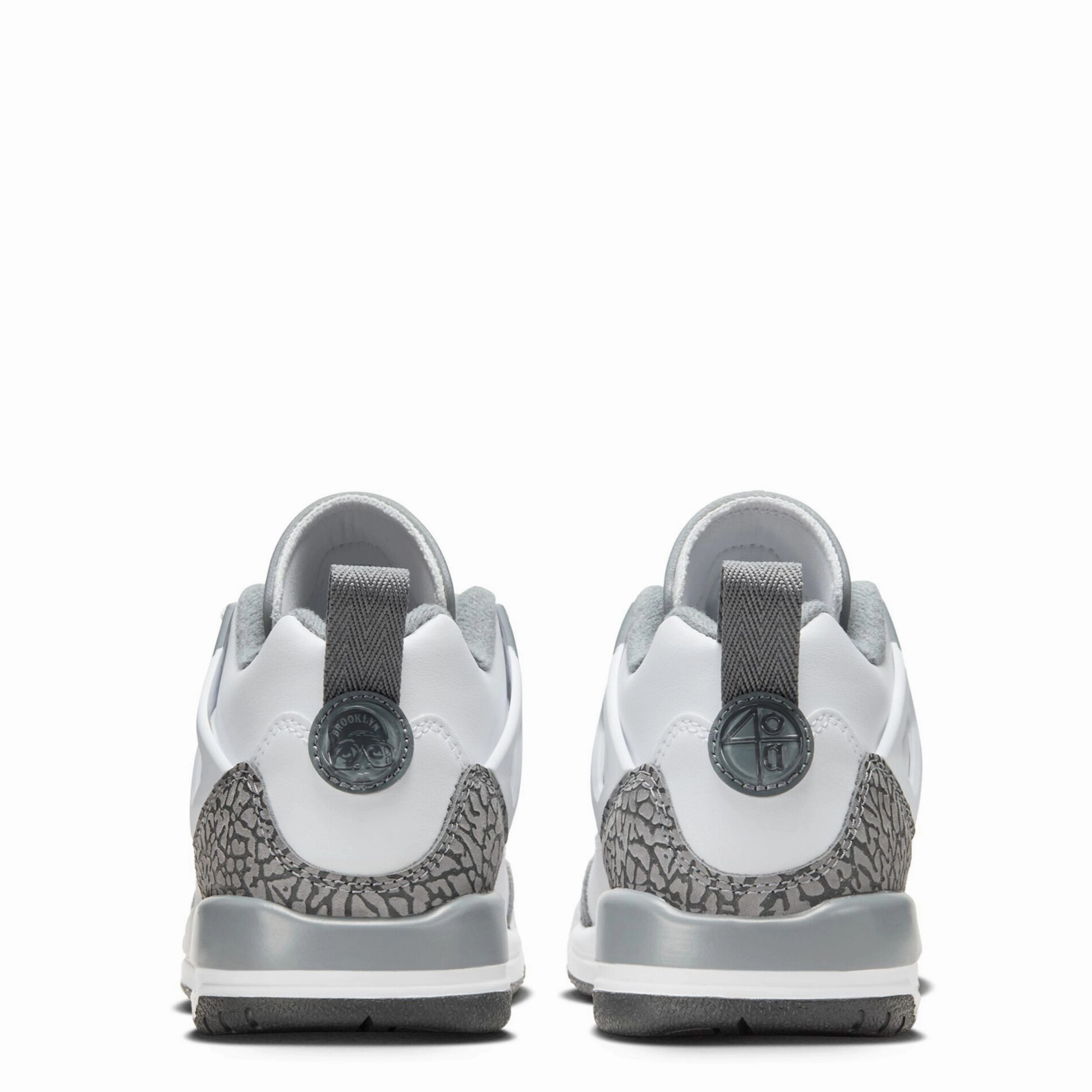 Spizike Low (Big Kid) United Healthcare And Silver Sneakers