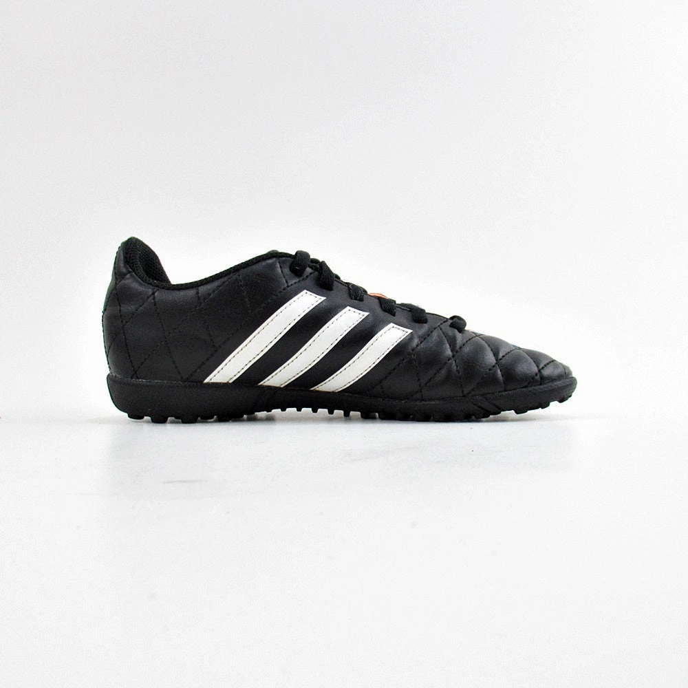 Adidas Leather Shoe ADIDAS 11Questra