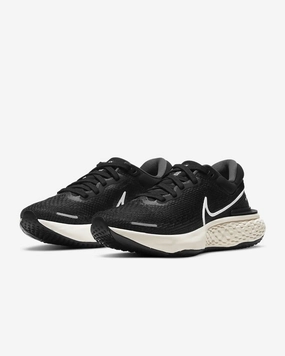 Nike ZoomX Invincible Run FK Clean Asics Shoes