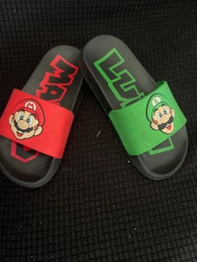 Super Mario Brothers Mario & Luigi Slides 13 (Lil' Kid) Best Running Shoes For Older