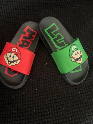 Running Shoes For Marathon Runners Super Mario Brothers Mario & Luigi Slides 13 (Lil' Kid)