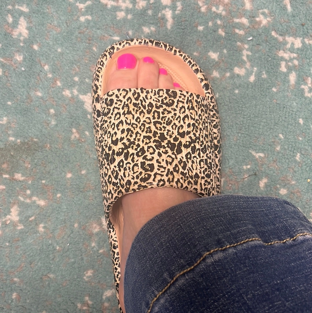 The Leopard Cloud Sandal Shoes Best Running Shoes For Forefoot Strikers