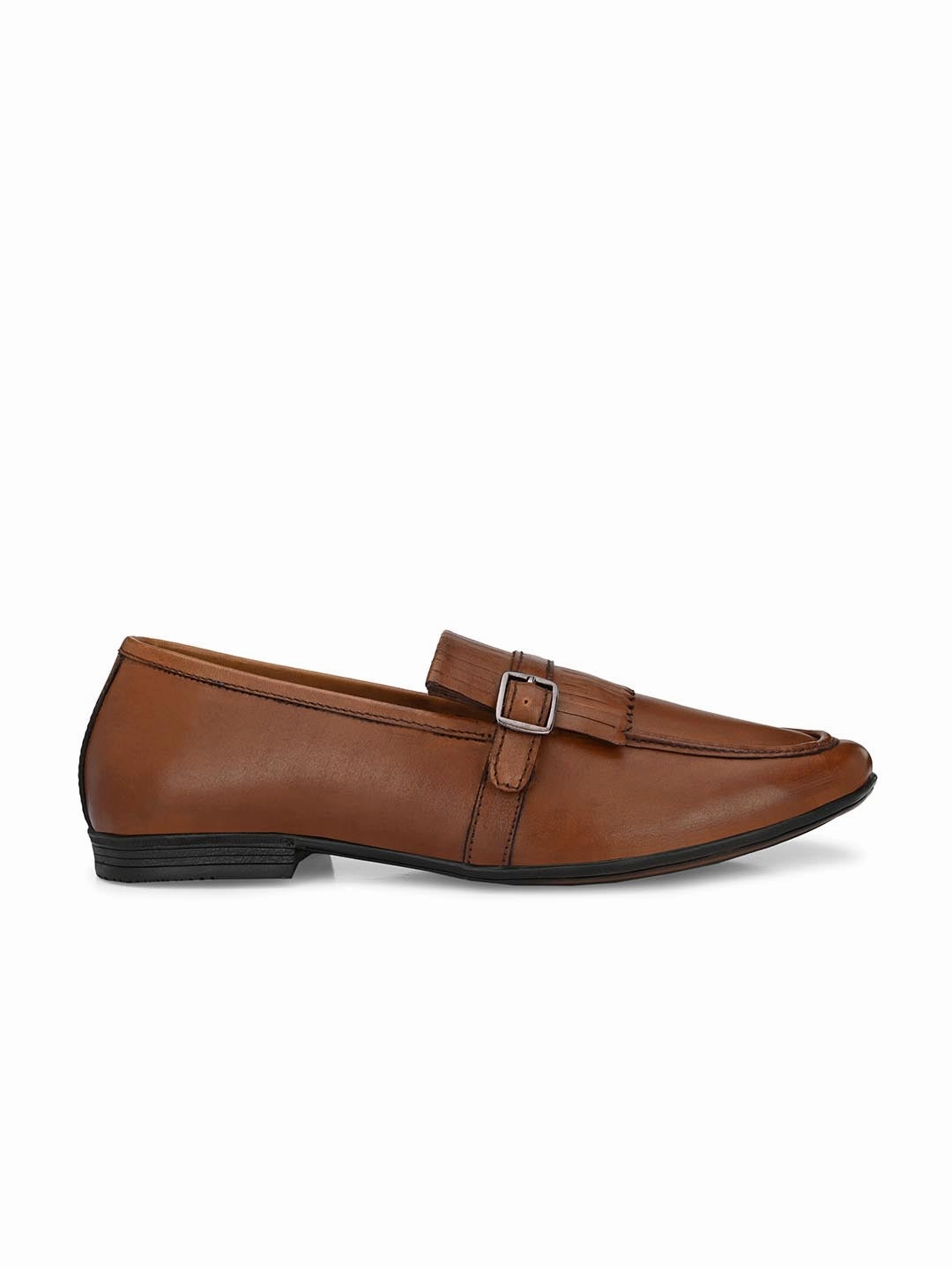 Troy Kilt Loafers in Brown Loafers Casual Outfit