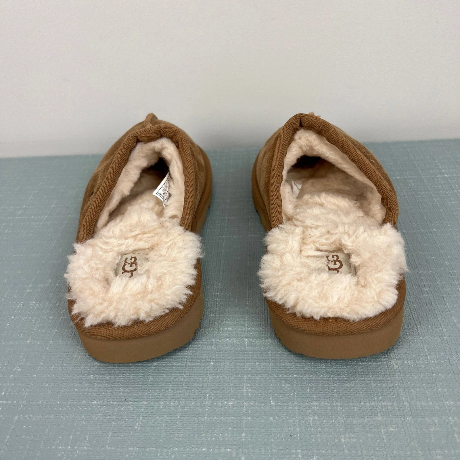 Ugg Keegan Slide Slipper Chestnut 13 NWOT Bridal Fluffy Slippers