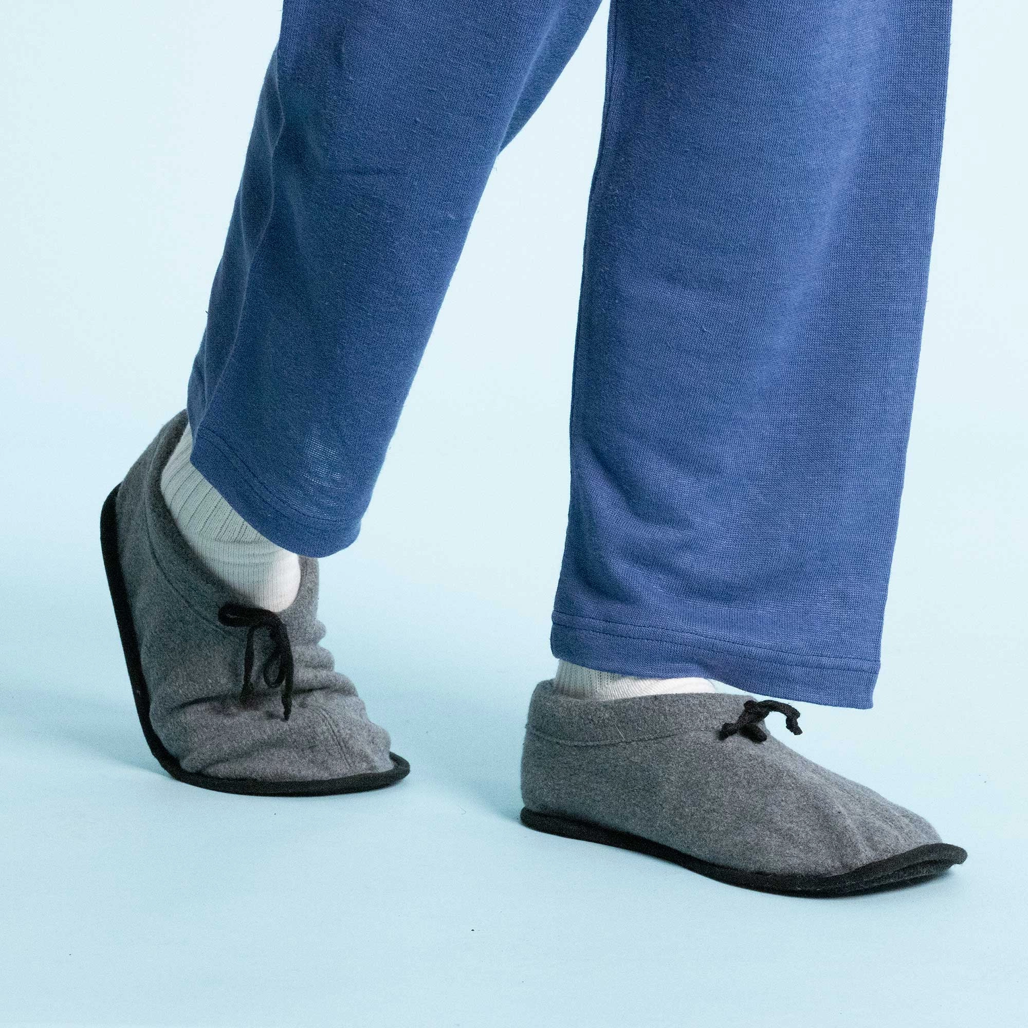 Hotel Slippers In Bulk GERSHWIN Glue-free Organic Cotton Fleece House Shoes Slippers (Unisex, Vegan)