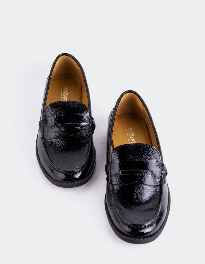 Lettine Black Naplack Loafers For Kids
