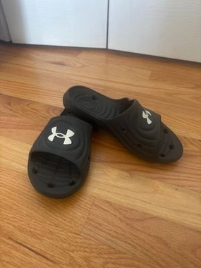 Under armour Black under armour slides 3 (Big Kid) Supernova Stride Running Shoes