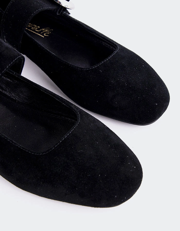 Vady Black Suede Best Flat Shoes For Leg Day