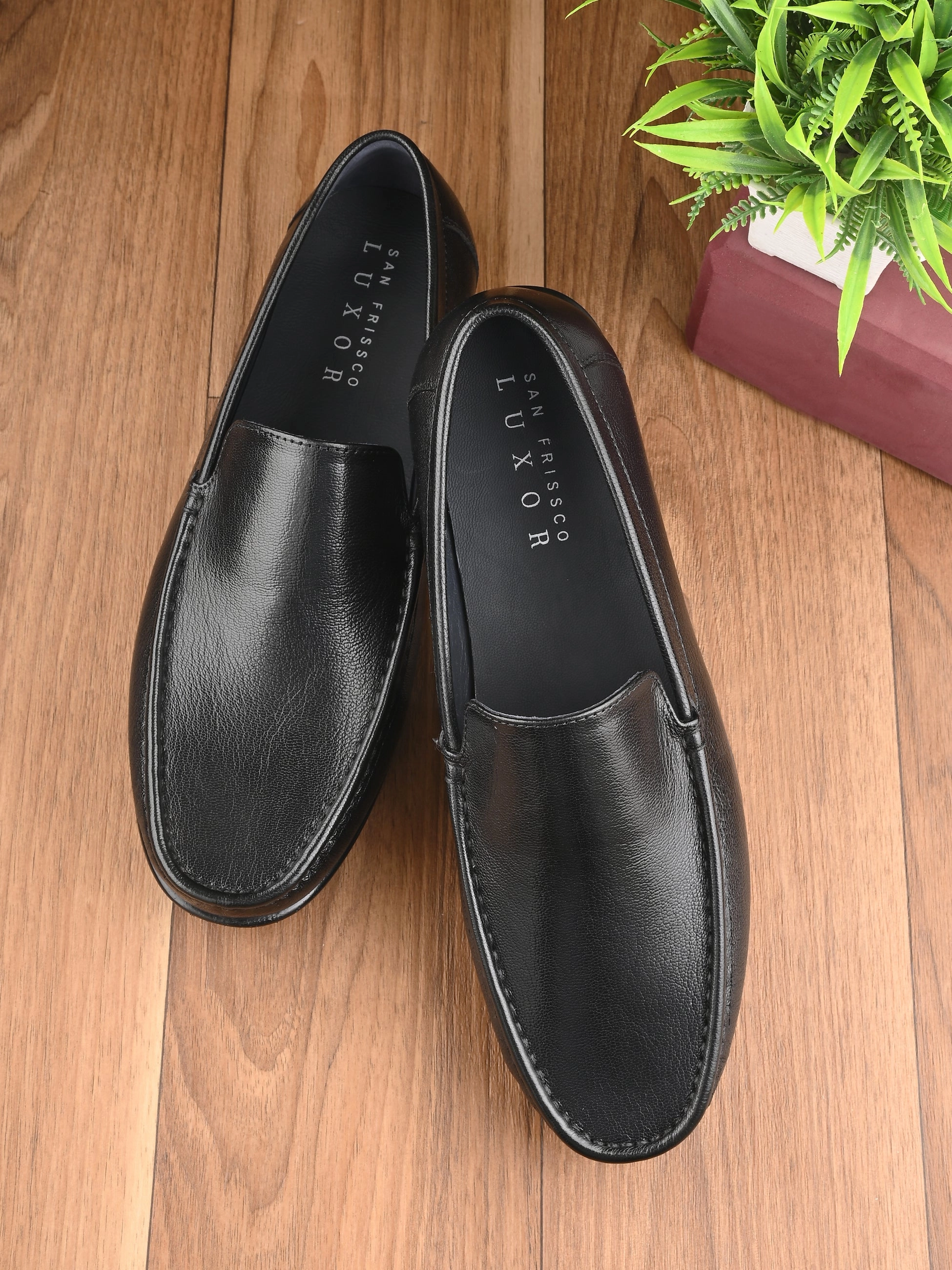 Loafers Wide Width Verity Black Solid Loafers