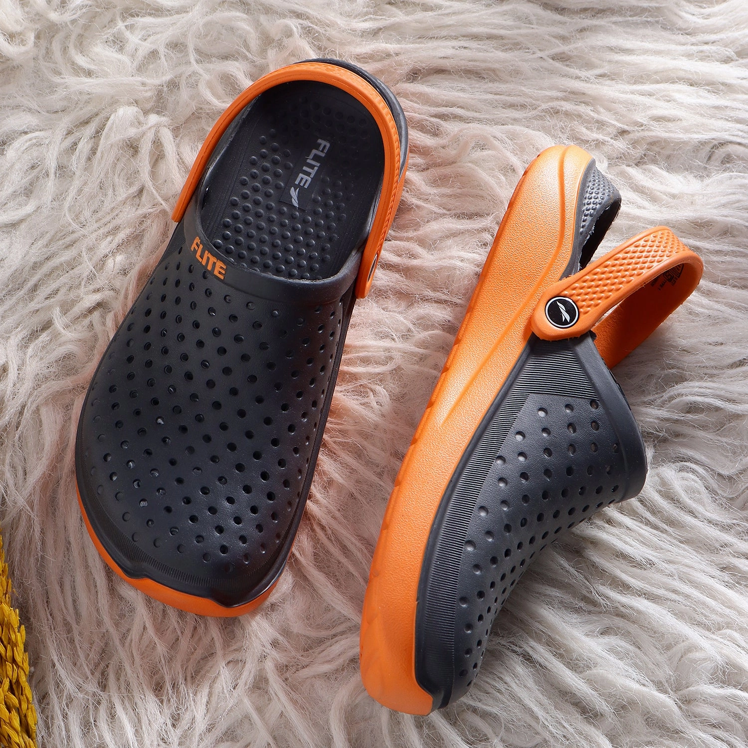 By Burree Slippers FLITE Clogs for men FL 2002