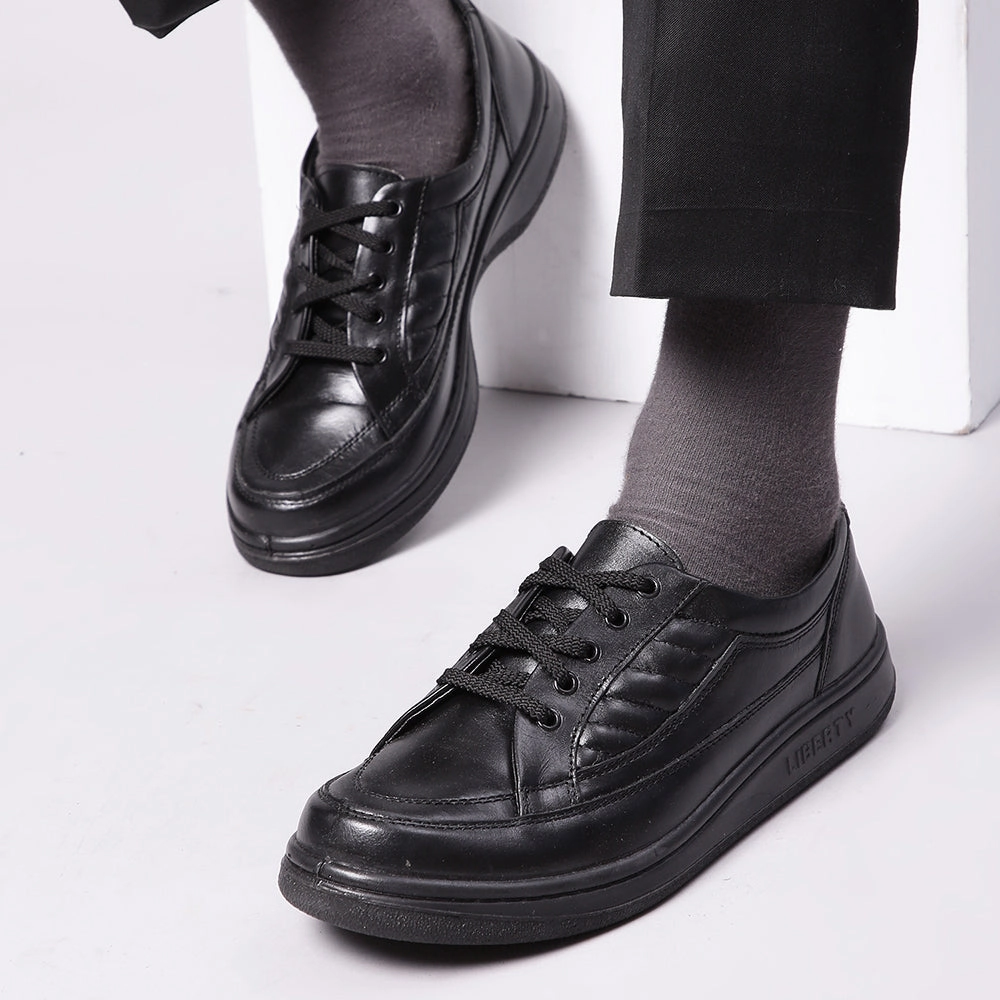 Casual Low Top Shoes Warrior Black Formal Lacing Shoes For Men 2078-01 By Liberty