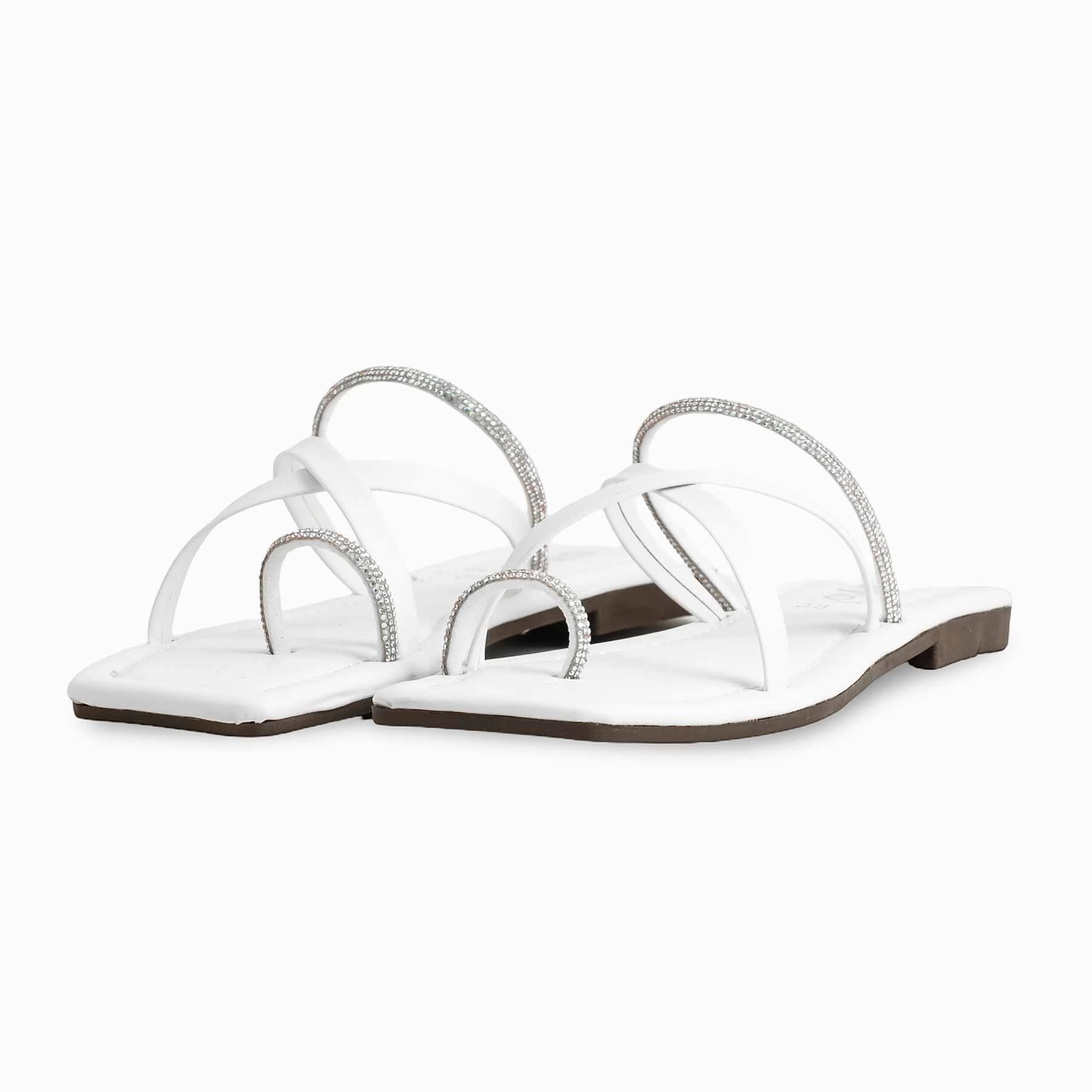 Shoes Black Pants Casual White Casual Chappal CL1936