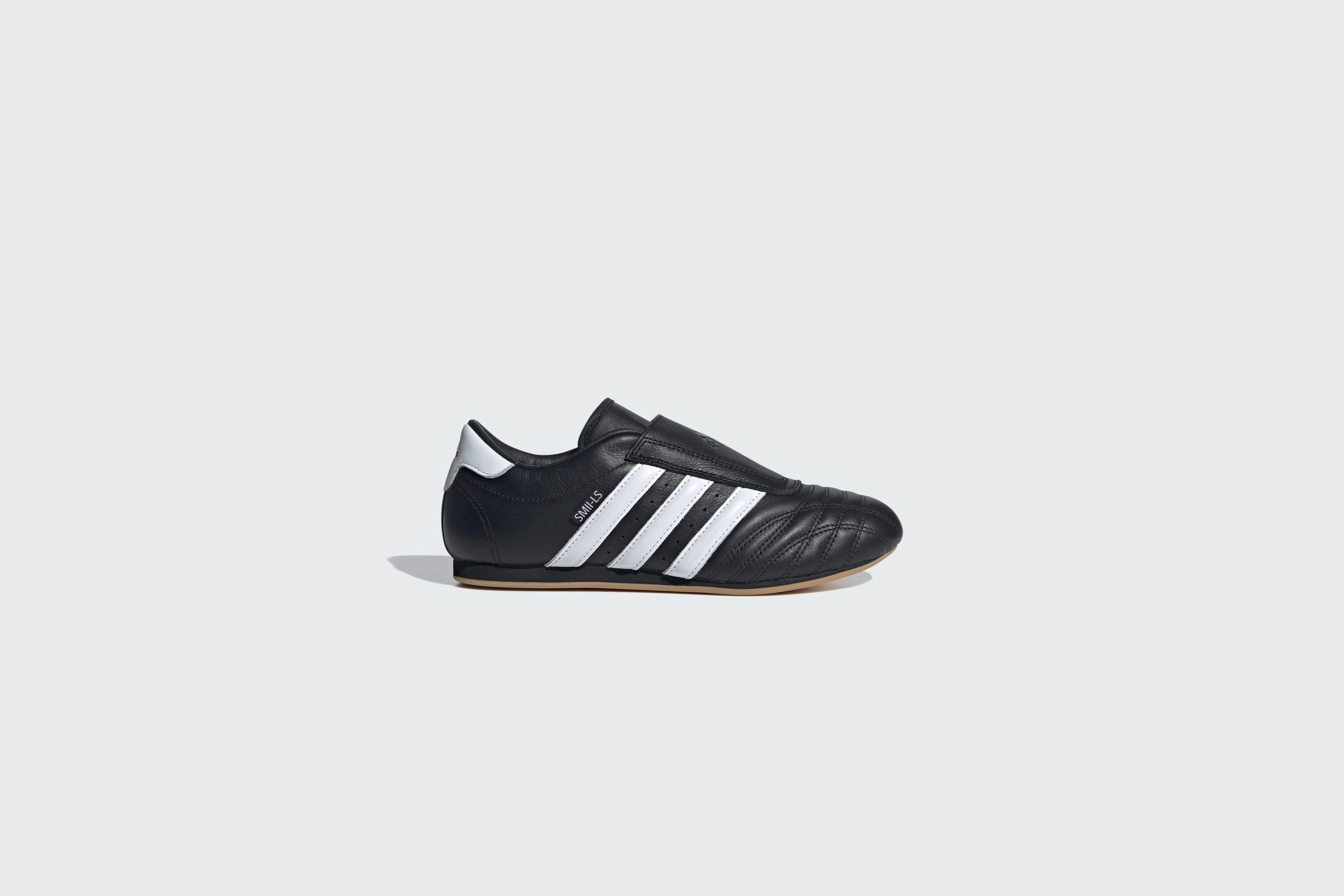 WMNS Adidas Taekwondo (Core Black/Cloud White/Gum) Adidas Crazychaos 2000 Shoes